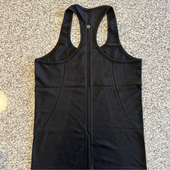 Lululemon Swiftly Racerback Tank - Picture 4 of 5